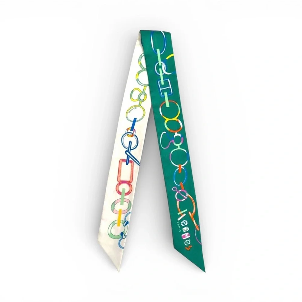 💗HERMES Silk Twilly Ribbon Scarf “Do Re Boucles” • Vert Vif Blanc (Green White)